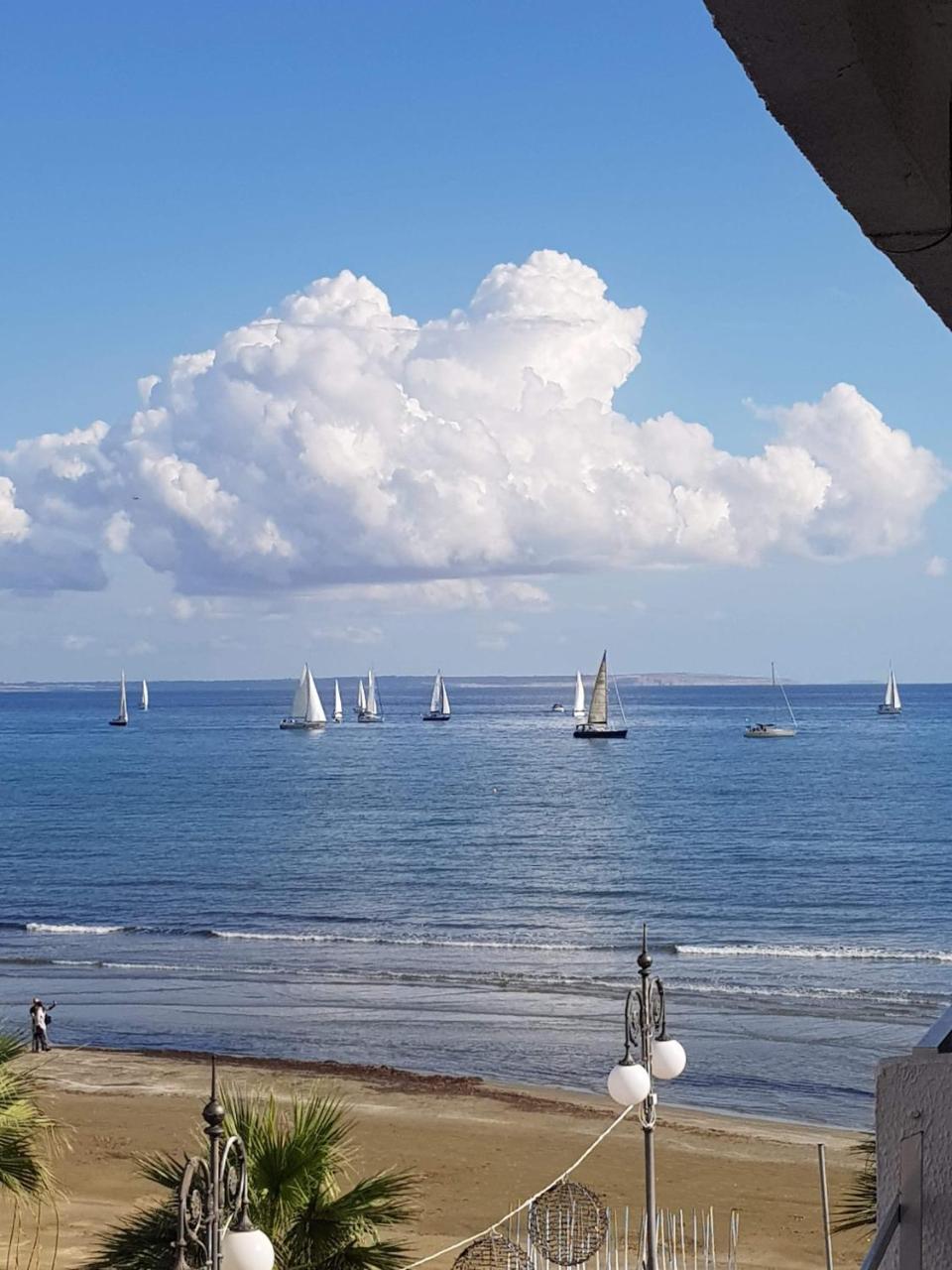 Panoramic Sea View Apartments Larnaca Esterno foto