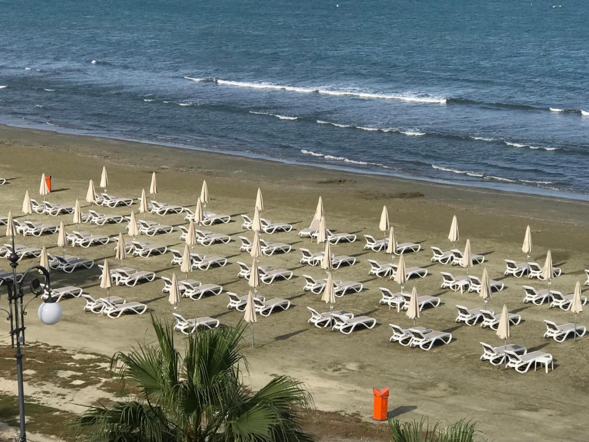 Panoramic Sea View Apartments Larnaca Esterno foto